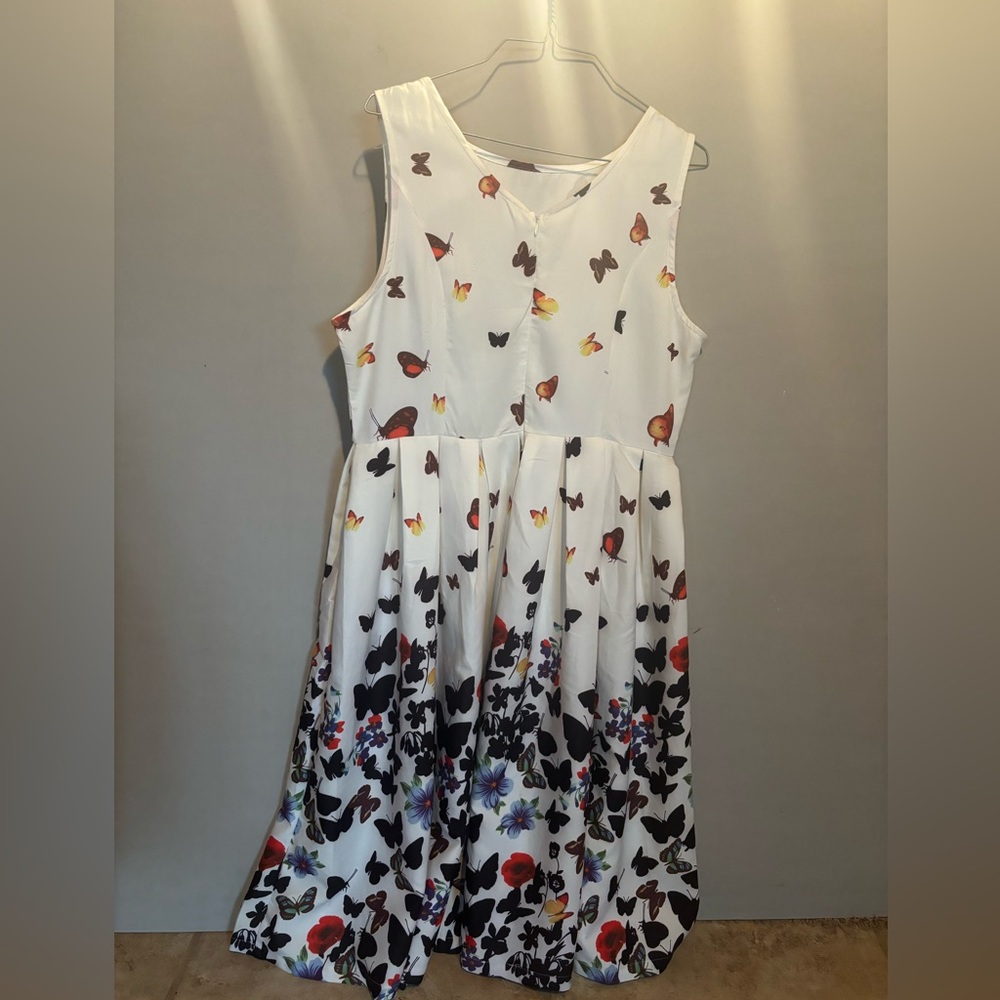White Butterfly XL Girls